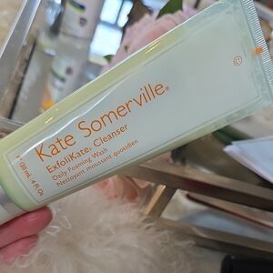Kate Somerville ExfoliKate Cleanser - Light Green